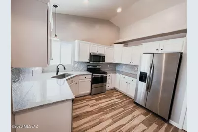 12718 N Fallen Fence Lane, Marana, AZ 85653 - Photo 5