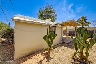 518 S Longfellow Avenue, Tucson, AZ 85711 - Photo 39