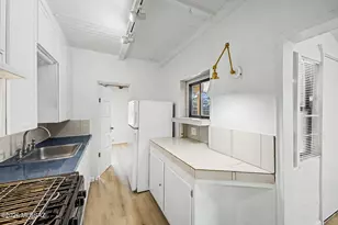 518 S Longfellow Ave, Tucson, AZ 85711 - Photo 17