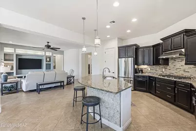 14226 N Bright Angel Trail, Marana, AZ 85658 - Photo 11