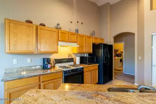 9426 N Stonebrook Dr, Marana, AZ 85743 - Photo 9