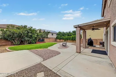879 W Vuelta Granadina, Sahuarita, AZ 85629 - Photo 35
