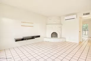1948 W Amy Dr, Tucson, AZ 85705 - Photo 5