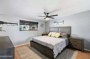 8325 E Rolling Ridge St, Tucson, AZ 85710 - Photo 15