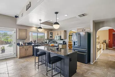 7648 N Quail Ridge Drive, Tucson, AZ 85743 - Photo 13
