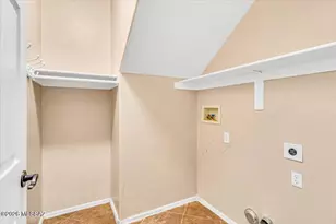 7689 E Fair Meadows Loop, Tucson, AZ 85756 - Photo 17
