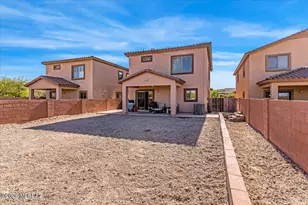 7689 E Fair Meadows Loop, Tucson, AZ 85756 - Photo 3