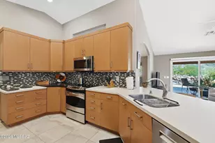 37658 S Stoney Cliff Ct, Saddlebrooke, AZ 85739 - Photo 17