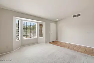 10040 E Watson Dr, Tucson, AZ 85730 - Photo 5
