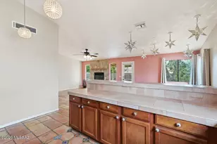10040 E Watson Dr, Tucson, AZ 85730 - Photo 13