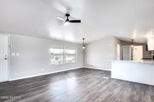 7652 W Zorro Rd, Tucson, AZ 85757 - Photo 15