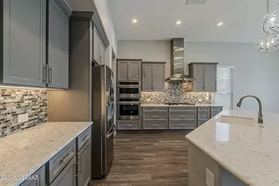525 N Sonoma Vista Drive, Green Valley, AZ 85614 - Photo 15