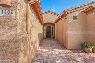 1101 W Mountain Nugget Dr, Green Valley, AZ 85614 - Photo 3