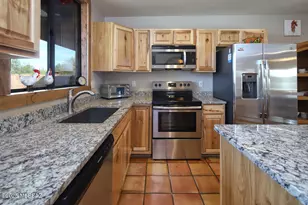 9131 N Ironwood Meadows Dr, Tucson, AZ 85742 - Photo 9