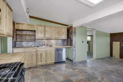 211 S Ave B, San Manuel, AZ 85631 - Photo 11