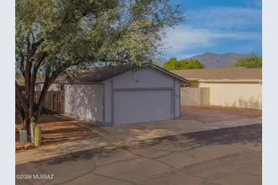 2064 W Brittain Drive, Tucson, AZ 85705 - Photo 3