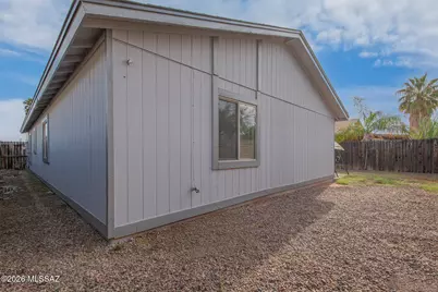 2064 W Brittain Drive, Tucson, AZ 85705 - Photo 33