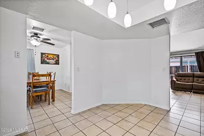 2064 W Brittain Drive, Tucson, AZ 85705 - Photo 11