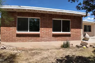 1371 E Bristol Dr, Nogales, AZ 85621 - Photo 9