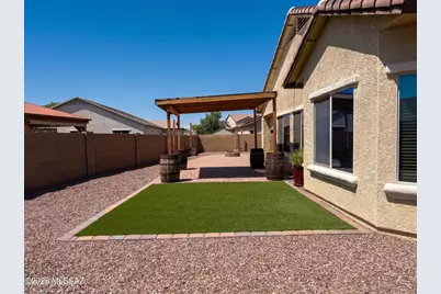 12361 N Fernsbury Drive, Marana, AZ 85653 - Photo 5