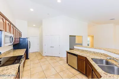 9221 S Sweet Spring Road, Tucson, AZ 85756 - Photo 11
