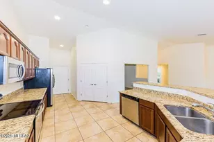 9221 S Sweet Spring Rd, Tucson, AZ 85756 - Photo 11