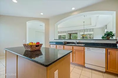 62408 E Amberwood Drive, Tucson, AZ 85739 - Photo 29