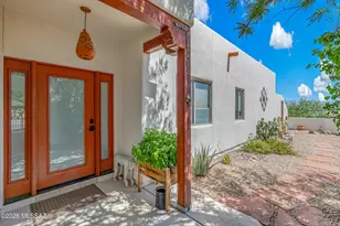 3402 W Foxes Den Dr, Tucson, AZ 85745 - Photo 1