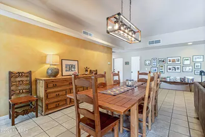 3402 W Foxes Den Drive, Tucson, AZ 85745 - Photo 11