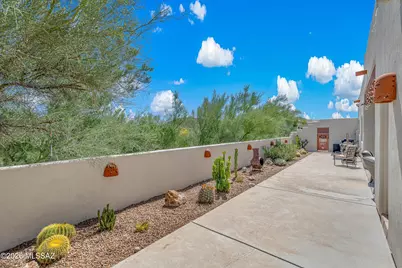 3402 W Foxes Den Drive, Tucson, AZ 85745 - Photo 37