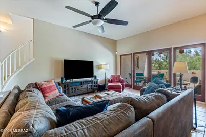 3402 W Foxes Den Drive, Tucson, AZ 85745 - Photo 7