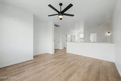 8215 S Placita Bilbao, Tucson, AZ 85747 - Photo 27