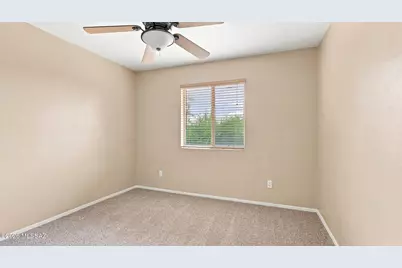 712 W Amber Sun Drive, Green Valley, AZ 85614 - Photo 15