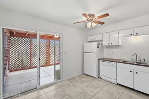 9871 E Sellarole Rd, Tucson, AZ 85730 - Photo 11