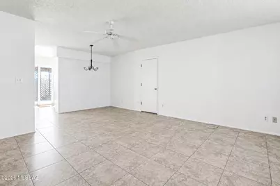 9871 E Sellarole Road, Tucson, AZ 85730 - Photo 9