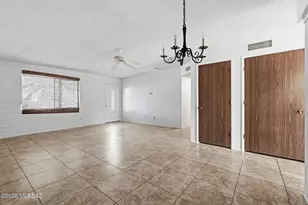 9871 E Sellarole Rd, Tucson, AZ 85730 - Photo 7