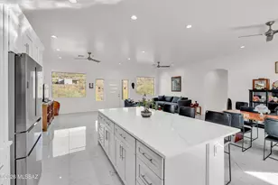 4091 W Gates Creek Ct, Tucson, AZ 85745 - Photo 13