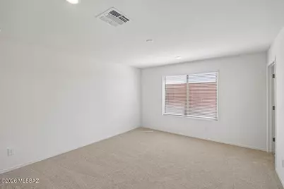 12382 N Bella Victoria Road, Marana, AZ 85658 - Photo 11