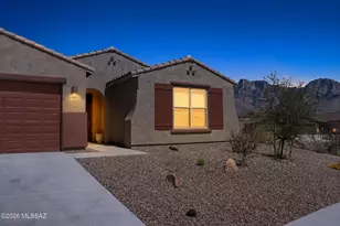 11922 N Silver Vlg Pl, Oro Valley, AZ 85737 - Photo 19