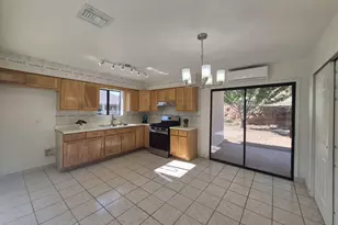 1061 E Parkway Dr, Nogales, AZ 85621 - Photo 9