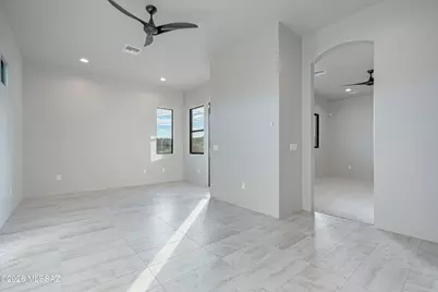 422 E Sun Spring Place, Oro Valley, AZ 85755 - Photo 17