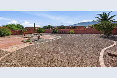 1735 W Vista Ridge Drive, Green Valley, AZ 85622 - Photo 33