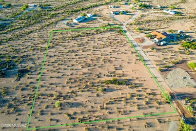 17780 W Husker Lane, Marana, AZ 85653 - Photo 11