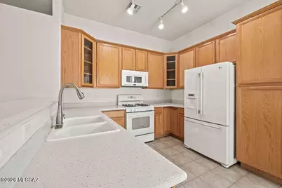 2221 N Avenida Tabica, Green Valley, AZ 85614 - Photo 11