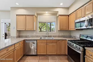 5200 E Calle Vista De Colores, Tucson, AZ 85711 - Photo 9