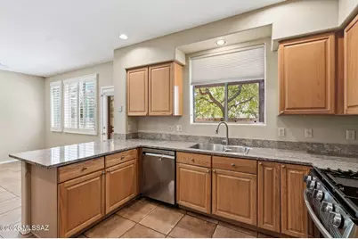 5200 E Calle Vista De Colores, Tucson, AZ 85711 - Photo 13