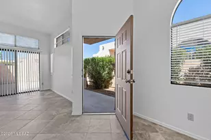 3362 N Carrywood Dr, Tucson, AZ 85712 - Photo 7
