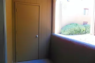 1810 E Blacklidge Dr, Tucson, AZ 85719 - Photo 7