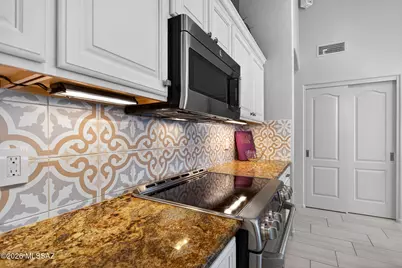 62724 E Flower Ridge Drive, Saddlebrooke, AZ 85739 - Photo 9