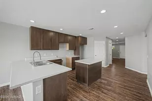 6024 S Kirtley Dr, Tucson, AZ 85706 - Photo 11